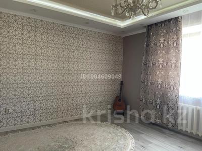 2-комнатная квартира · 60.6 м² · 3/5 этаж, мкр Астана 15 за 28 млн ₸ в Уральске