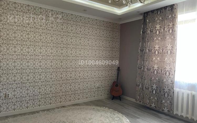 2-бөлмелі пәтер · 60.6 м² · 3/5 қабат, мкр Астана 15, бағасы: 28 млн ₸ в Уральске — фото 2