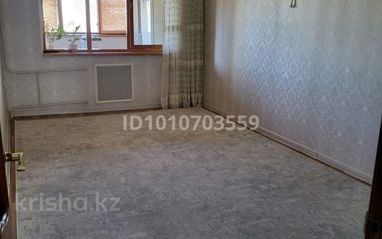3-комнатная квартира · 80 м² · 4/5 этаж, 28-й мкр, 28-ш/а. 17 за 150 000 ₸ в Актау — фото 2