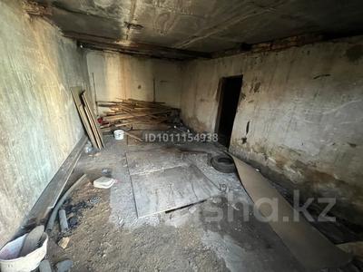 Гараж · 55 м² · мкр Новый Город, улица новоселова — Район мордиликатес, бағасы: 100 000 〒 в Караганде, Казыбек би р-н