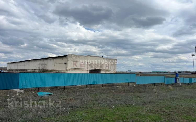 Промбаза · 72 сотки, Курайлы уч 469/1 за 80 млн ₸ в Актобе, жилой массив Курайлы — фото 2