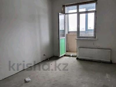 3-комнатная квартира, 123 м², 6/7 этаж, Мәңгілік Ел 19 за 47 млн 〒 в Астане, Есильский р-н