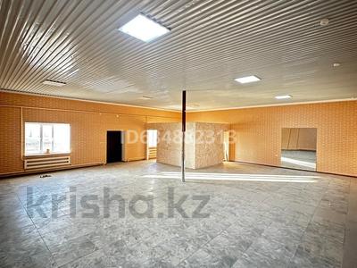 Свободное назначение, магазины и бутики · 135.1 м² за 220 000 〒 в Актау