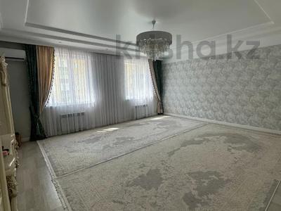 4-комнатная квартира, 125 м², 3/7 этаж, 19-й мкр 45/1 за 42 млн 〒 в Актау, 19-й мкр