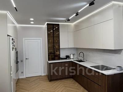 3-комнатная квартира · 70.3 м² · 12/13 этаж, Кабанбай батыра за 85 млн 〒 в Алматы, Алмалинский р-н