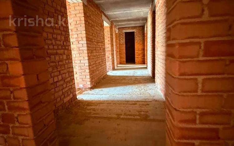 6-комнатная квартира · 251.1 м² · 2/9 этаж, Сакена Жунусова 41 за ~ 130.6 млн ₸ в Кокшетау — фото 6