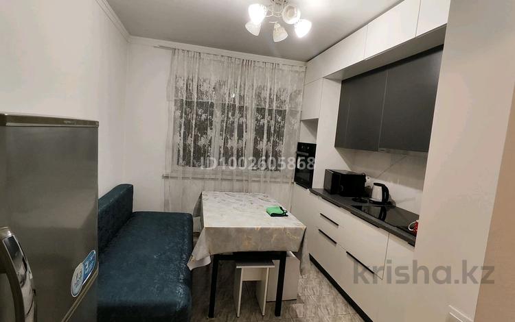 2-бөлмелі пәтер · 56 м² · 12/12 қабат, Кошкарбаева 1140 — Рядом с Апорт моол (новый), mycar, toyoia citi кульжинка, бағасы: 3 000 ₸ в  — фото 2