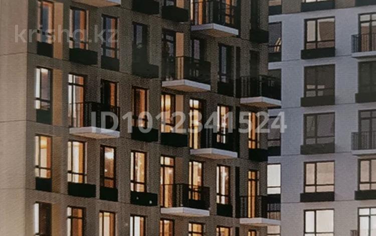 1-комнатная квартира · 39.9 м² · 6/9 этаж, ул. Ауэзова 3/2 за 36 млн ₸ в Алматы, Алмалинский р-н — фото 2