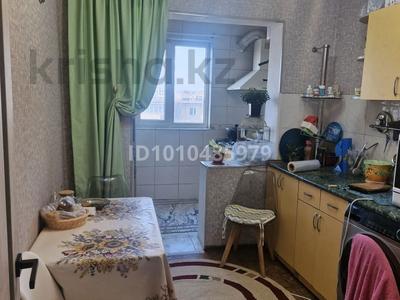 3-комнатная квартира · 57 м² · 5/5 этаж, 13-й микрорайон, 13-й микрорайон 200 — Напротив кафе Прага9 за 18.5 млн ₸ в Шымкенте, Енбекшинский р-н