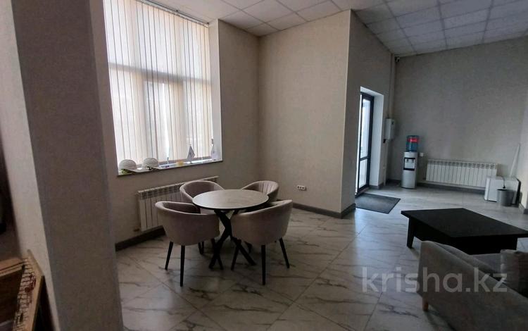 Свободное назначение · 334.4 м² за 184 млн 〒 в Астане, Сарайшык р-н — фото 2