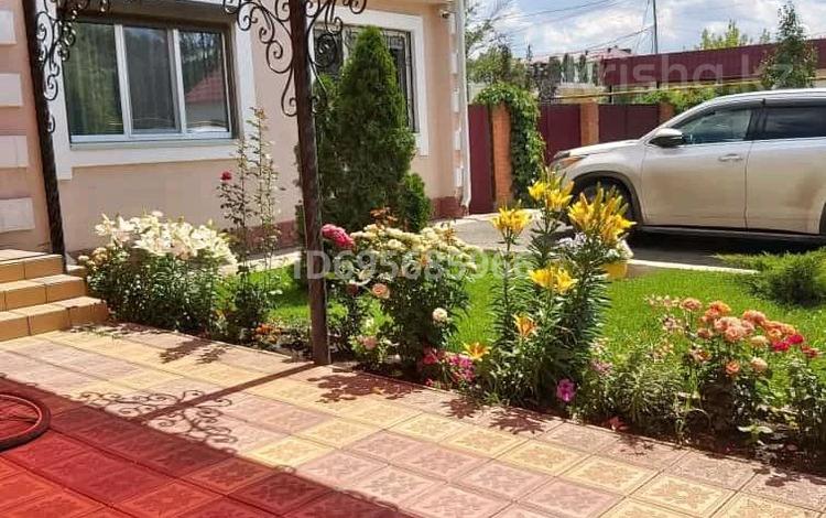 Отдельный дом · 6 комнат · 180 м² · 6 сот., Коктем 2 — Гостиница Карачаганак за 65 млн 〒 в Аксае — фото 2