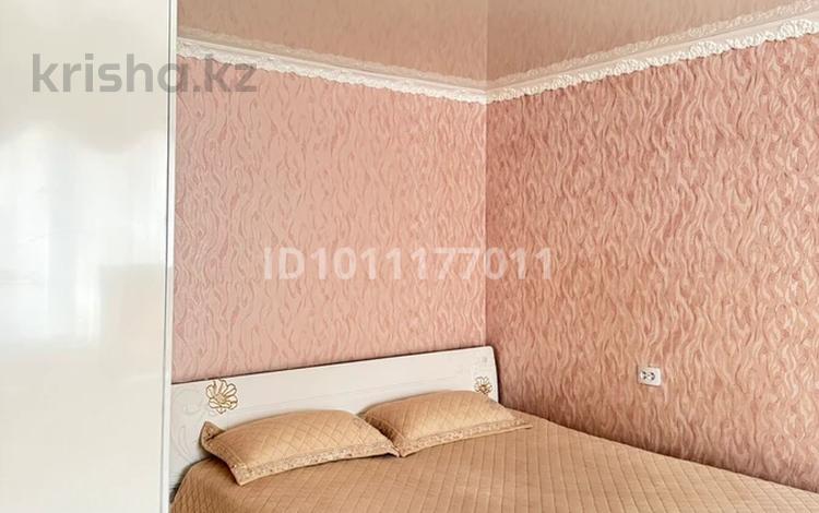 1-комнатная квартира · 40 м² · 3/5 этаж, Астана 8/2 за 12 000 ₸ в Усть-Каменогорске — фото 2