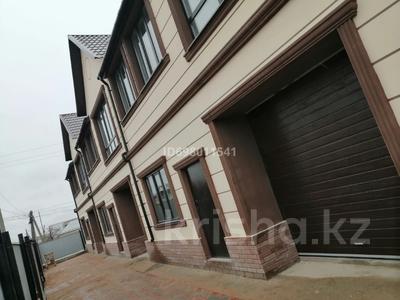 Отдельный дом · 4 комнаты · 170 м² · 8 сот., Жумабаева 156 за 50 млн 〒 в Кокшетау