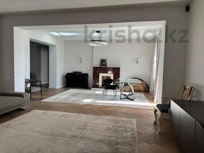 Отдельный дом · 5 комнат · 380 м², Кыз юибек 18 за 3.8 млн 〒 в Астане