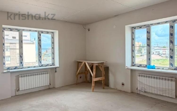 3-комнатная квартира · 110 м² · 3/9 этаж, мкр. Алтын орда за 40.8 млн ₸ в Актобе — фото 2