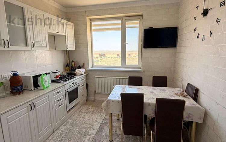 2-комнатная квартира · 63.6 м² · 7/7 этаж, 35-мкр, 35 микрорайон 17 за 15.6 млн ₸ в Актау — фото 2