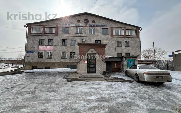 Офисы · 900 м² за 550 млн ₸ в Усть-Каменогорске — фото 2