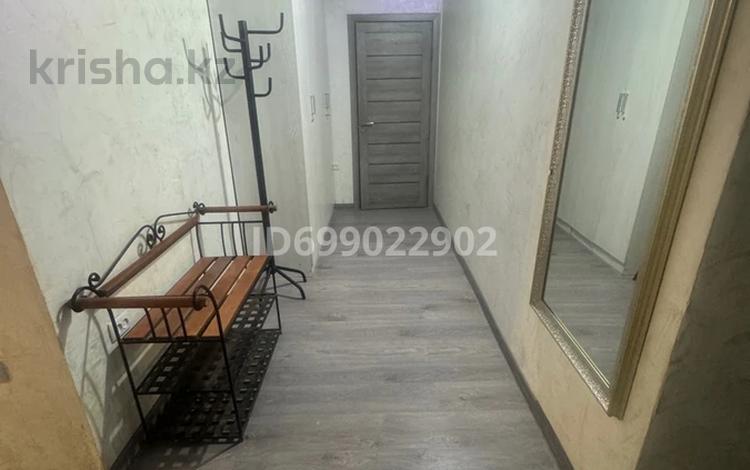 Свободное назначение, офисы, магазины и бутики, склады, общепит, салоны красоты, медцентры и аптеки, образование, развлечения · 63 м² за 26.5 млн 〒 в Алматы, Медеуский р-н — фото 2