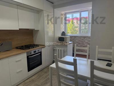 2-бөлмелі пәтер · 53.5 м² · 2/6 қабат, 10 мкр. 16/1, бағасы: 21 млн ₸ в Аксае