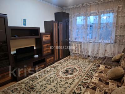 2-комнатная квартира · 54 м² · 4/5 этаж, мкр Казахфильм 32 за 270 000 〒 в Алматы, Бостандыкский р-н