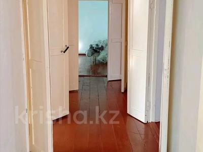 Жеке үй · 5 бөлме · 112 м² · 20 жүзд., Молдарбекова 88, бағасы: ~ 17.6 млн ₸ в Таразе