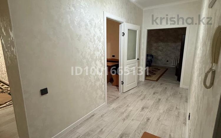 2-комнатная квартира · 68 м² · 9/9 этаж, Московская 18 за 280 000 ₸ в Астане, Сарыарка р-н — фото 2