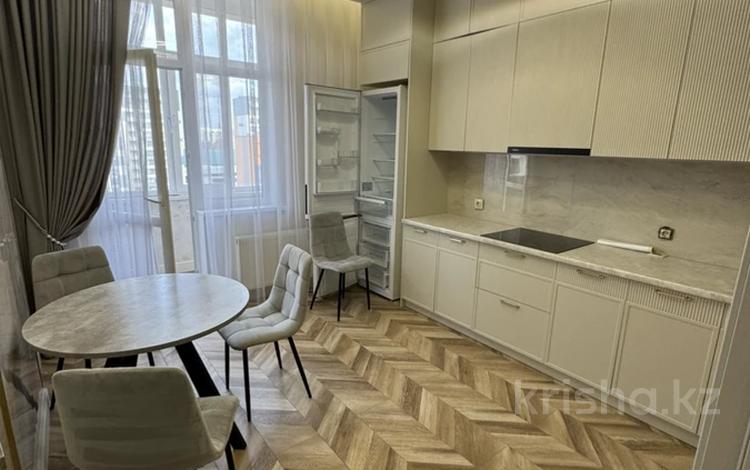 2-комнатная квартира · 72 м² · 12/17 этаж, Туран 50/3 за 400 000 ₸ в Астане, Есильский р-н — фото 3