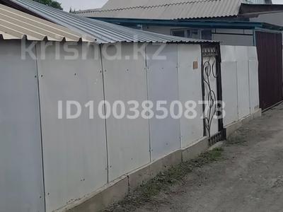 Продажа домов и дачи в Алматинской обл.: Дача · 2 комнаты · 60 м² · 6 сот., Клубничная 352 за 9 млн 〒 Дача · 2 комнаты · 60 м² · 6 сот., Клубничная 352 за 9 млн 〒 в Конаеве (Капчагай)
