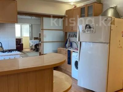 4-комнатная квартира · 109 м² · 5/8 этаж, мкр Самал-1 за 105 млн 〒 в Алматы, Медеуский р-н