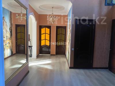 Отдельный дом · 7 комнат · 400 м² · 10 сот., мкр Юго-Восток, Четская 162 — Гончарная за 95 млн 〒 в Караганде, Казыбек би р-н