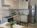 1-бөлмелі пәтер · 52 м² · 10/12 қабат, мкр Акбулак, 1-я улица 43/1, бағасы: 2 000 ₸ в Алматы, Алатауский р-н — фото 2