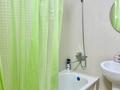1-бөлмелі пәтер · 52 м² · 10/12 қабат, мкр Акбулак, 1-я улица 43/1, бағасы: 2 000 ₸ в Алматы, Алатауский р-н — фото 7