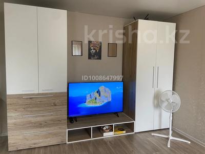 1-комнатная квартира · 32 м² · 3/5 этаж, Горняков 90 за 120 000 〒 в Рудном