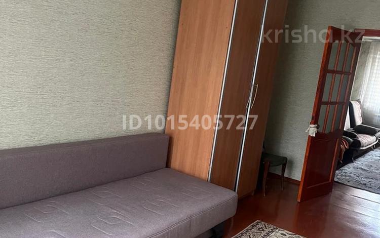 2-бөлмелі пәтер · 46 м² · 5/5 қабат, Акбулак ш/а. 15 — Рыскулова - Майлина, бағасы: 12 млн ₸ в Таразе, мкр Акбулак — фото 2