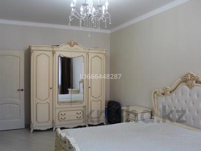 3-бөлмелі пәтер, 102 м², 2/4 қабат, Кайрата Рыскулбекова 51/1, бағасы: 40 млн 〒 в Уральске