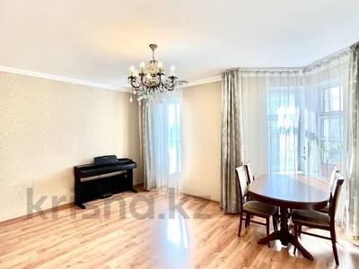2-комнатная квартира, 67 м², 4/9 этаж, байтурсынова 41 за 25.5 млн 〒 в Астане, Алматы р-н