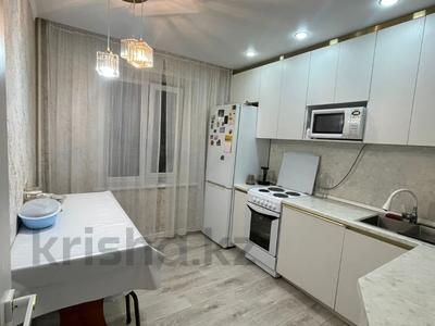 3-бөлмелі пәтер, 80 м², 5/9 қабат, Максима Горького, бағасы: 24 млн 〒 в Павлодаре