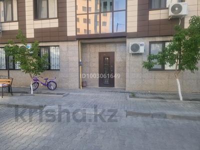 2-бөлмелі пәтер · 45.3 м² · 1/8 қабат, Абулхаир хана 70/2, бағасы: 23.4 млн ₸ в Атырау