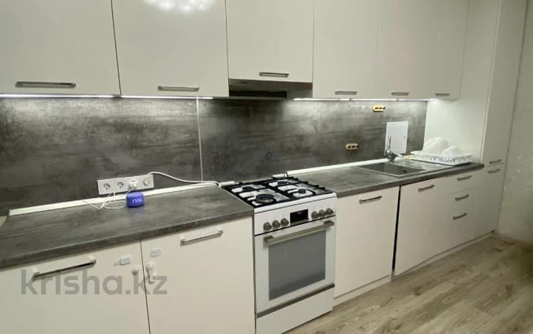 3-бөлмелі пәтер · 110 м² · 3/9 қабат, Береке 52, бағасы: 49 млн ₸ в Костанае — фото 37