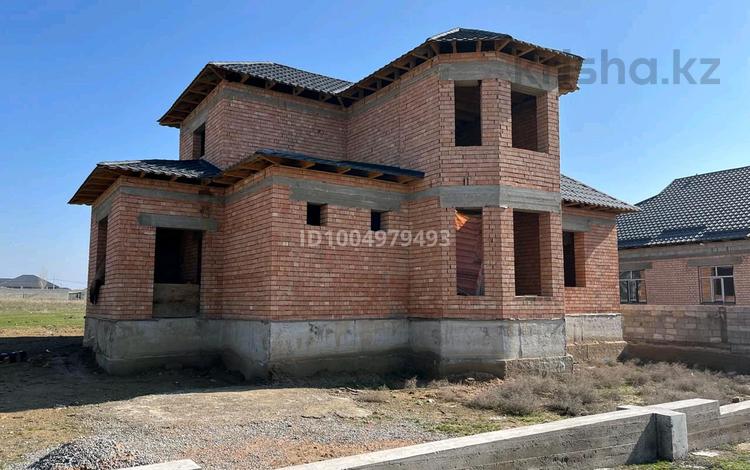 Отдельный дом · 6 комнат · 200 м² · 8 сот., Тамерлановское шоссе ул.Акжарсай — Тамерлановское шоссе ул.Акжарсай за 27 млн 〒 в Шымкенте, Абайский р-н — фото 2
