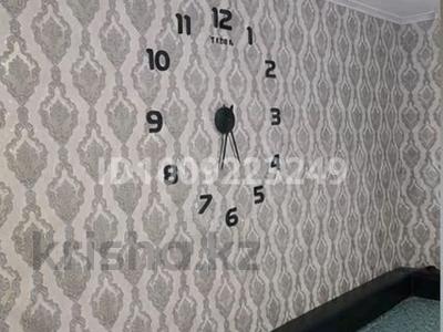 3-бөлмелі пәтер · 81 м² · 3/5 қабат, 6 мкр 11 — Возле мечети, бағасы: 21 млн ₸ в Риддере