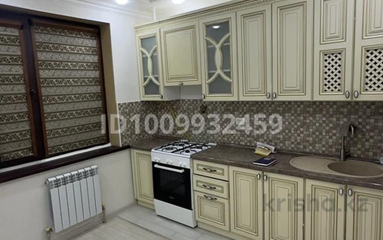 3-комнатная квартира · 88 м² · 2/10 этаж, 30-й мкр 181 за 26.6 млн 〒 в Актау — фото 2