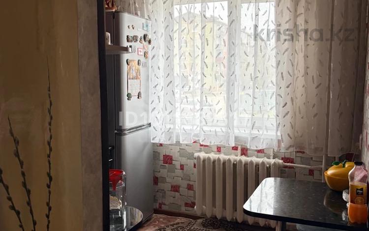 2-комнатная квартира · 44 м² · 1/5 этаж, 4 микрорайон 17 за 4.5 млн ₸ в Житикаре — фото 2