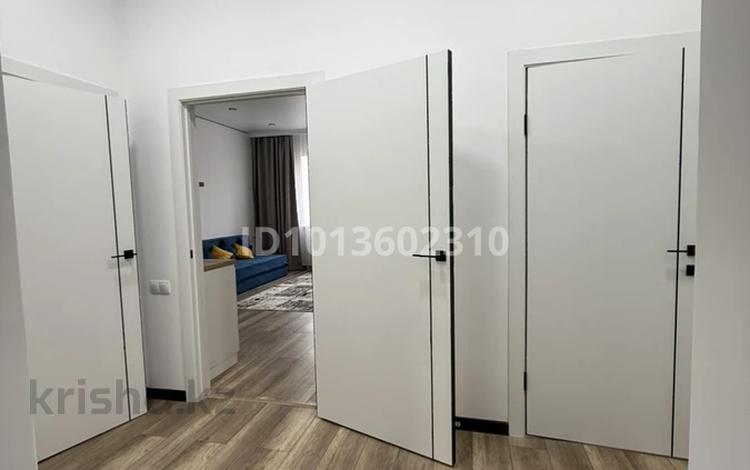 2-бөлмелі пәтер · 56 м² · 4/10 қабат, мкр. Алтын орда, Алтын Орда — Ресторан 1001 ночь, бағасы: 25 млн ₸ в Актобе — фото 2
