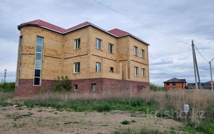 Жеке үй · 6 бөлме · 530 м² · 35 сот., 1 микрорайон 181 — Жибек Жолы Шикарная локация, бағасы: 70 млн ₸ в Астане, Алматы р-н — фото 2