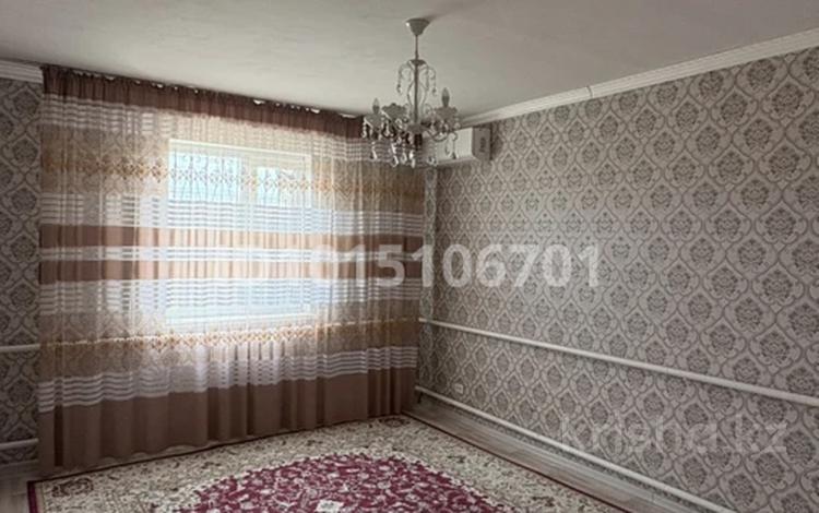 Жеке үй · 4 бөлме · 120 м² · 1000 жүзд., 6мектеп көше 701 — Мектептен өтіп мектептің артына қарай бұрылғандағы мектептің дәл артындағы үй, бағасы: 17.5 млн ₸ в Кызылтобе 2 — фото 2