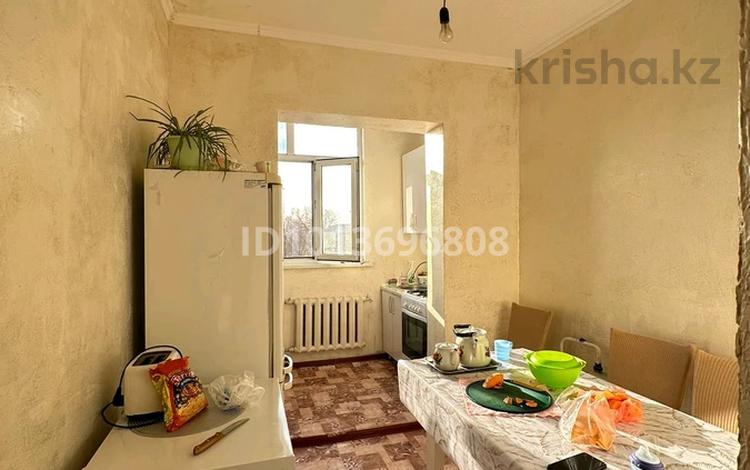 2-комнатная квартира · 51 м² · 5/5 этаж, мкр Мынбулак 50 за 14 млн ₸ в Таразе — фото 2