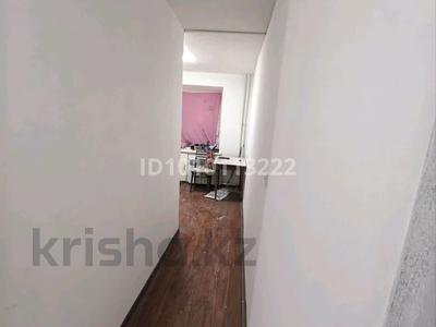 2-комнатная квартира · 47 м² · 2/5 этаж, Чернышевского 89 — За Аян Пассажем,рядом баня Жетысу за 6.5 млн 〒 в Темиртау