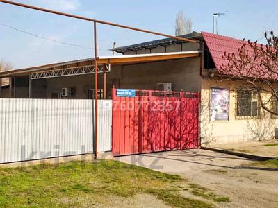 Отдельный дом · 6 комнат · 106 м² · 14.5 сот., Абылай хана 162 — Ул.Аныракай (бывшая Чапаева) за 35 млн ₸ в Кордае