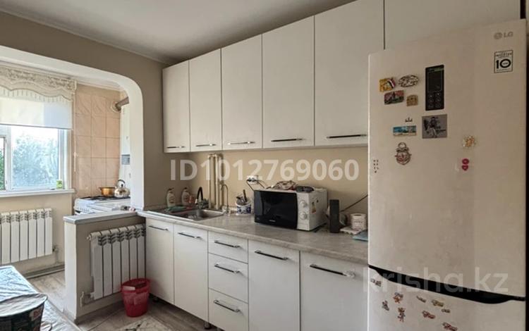 2-бөлмелі пәтер · 53.1 м² · 5/5 қабат, 12-й микрорайон, 12-й микрорайон валиханова 225, бағасы: 18.8 млн ₸ в Шымкенте, Енбекшинский р-н — фото 2
